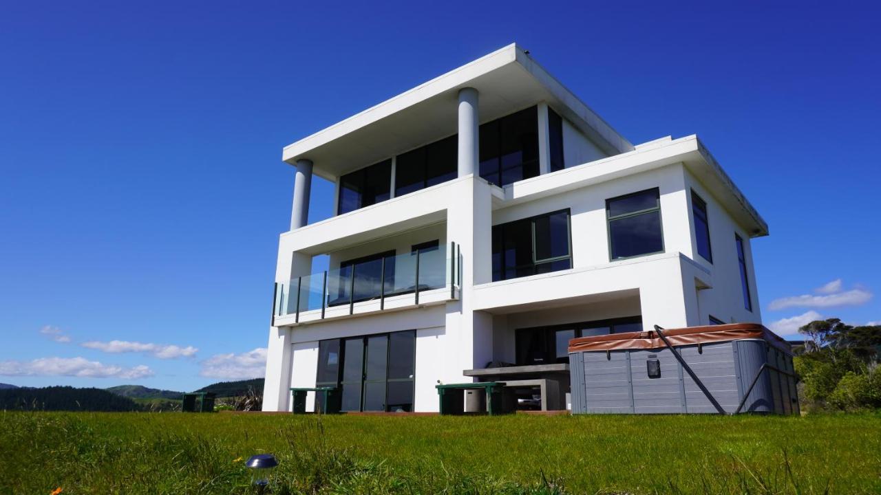 Bed and Breakfast White House Paraparaumu Esterno foto