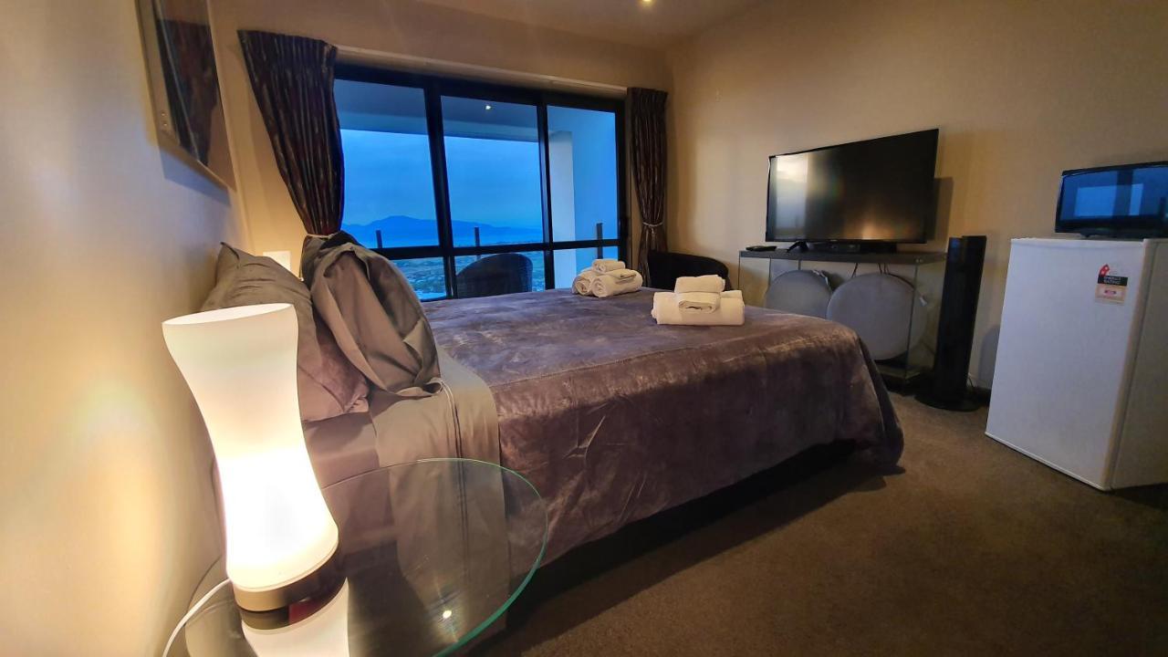 Bed and Breakfast White House Paraparaumu Esterno foto