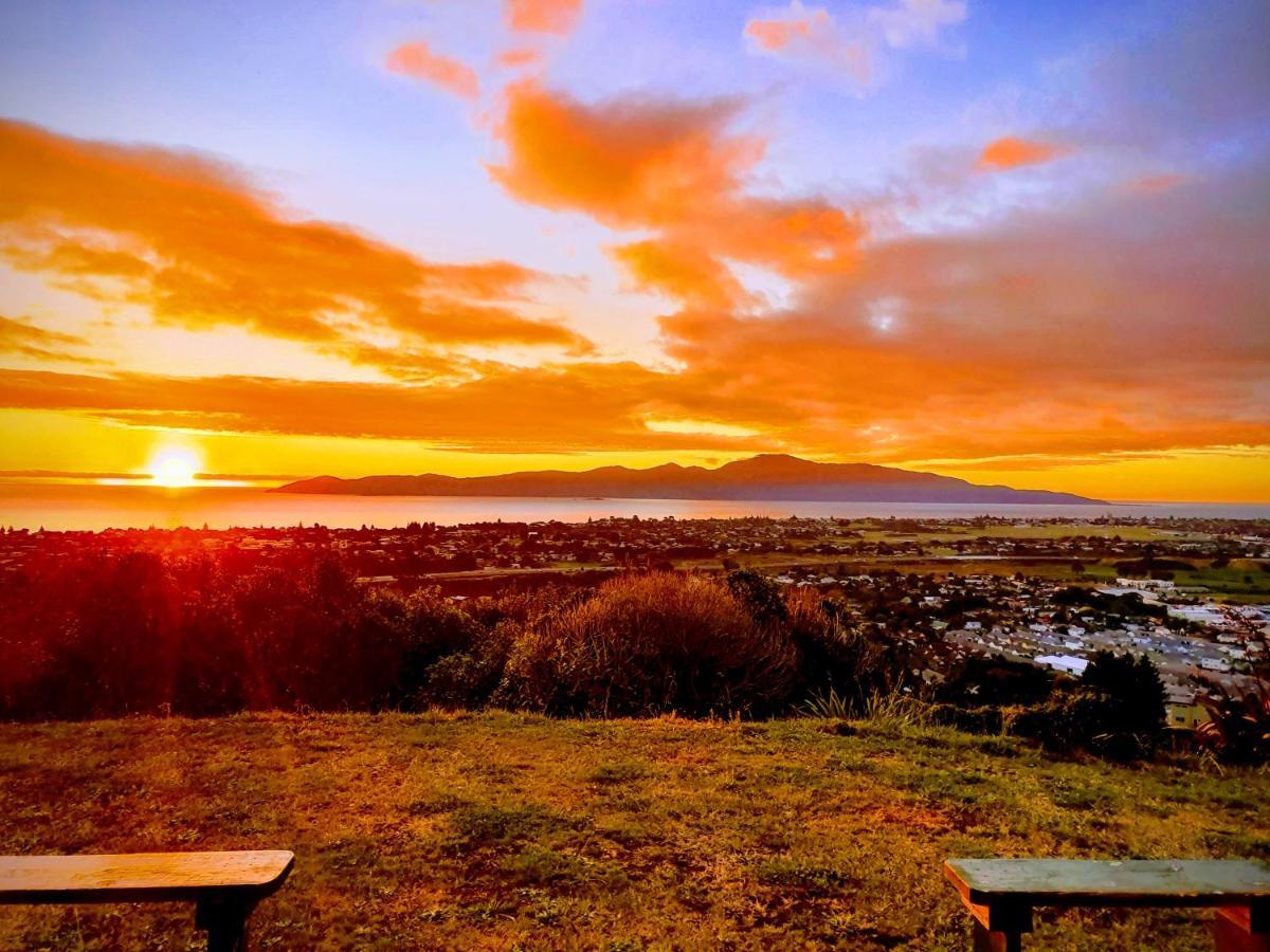 Bed and Breakfast White House Paraparaumu Esterno foto