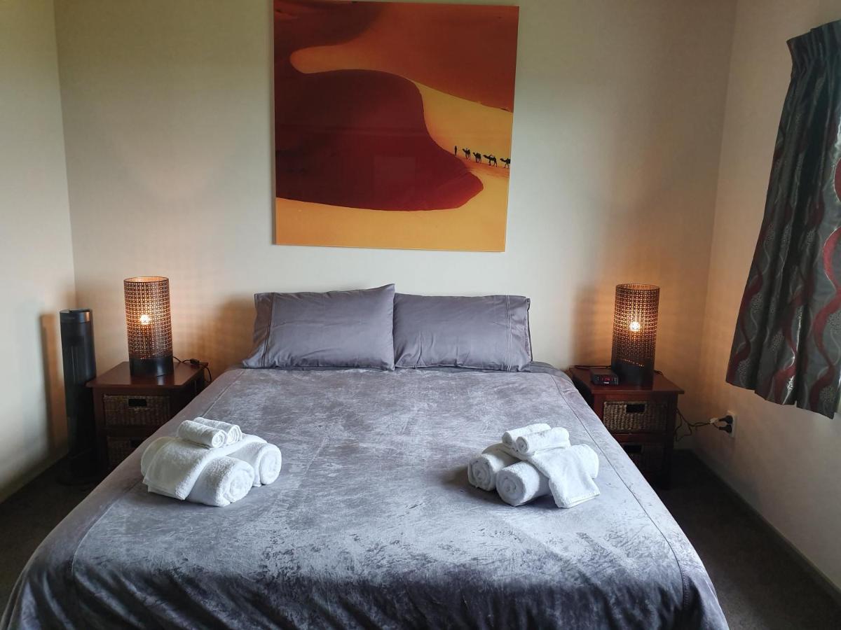 Bed and Breakfast White House Paraparaumu Esterno foto